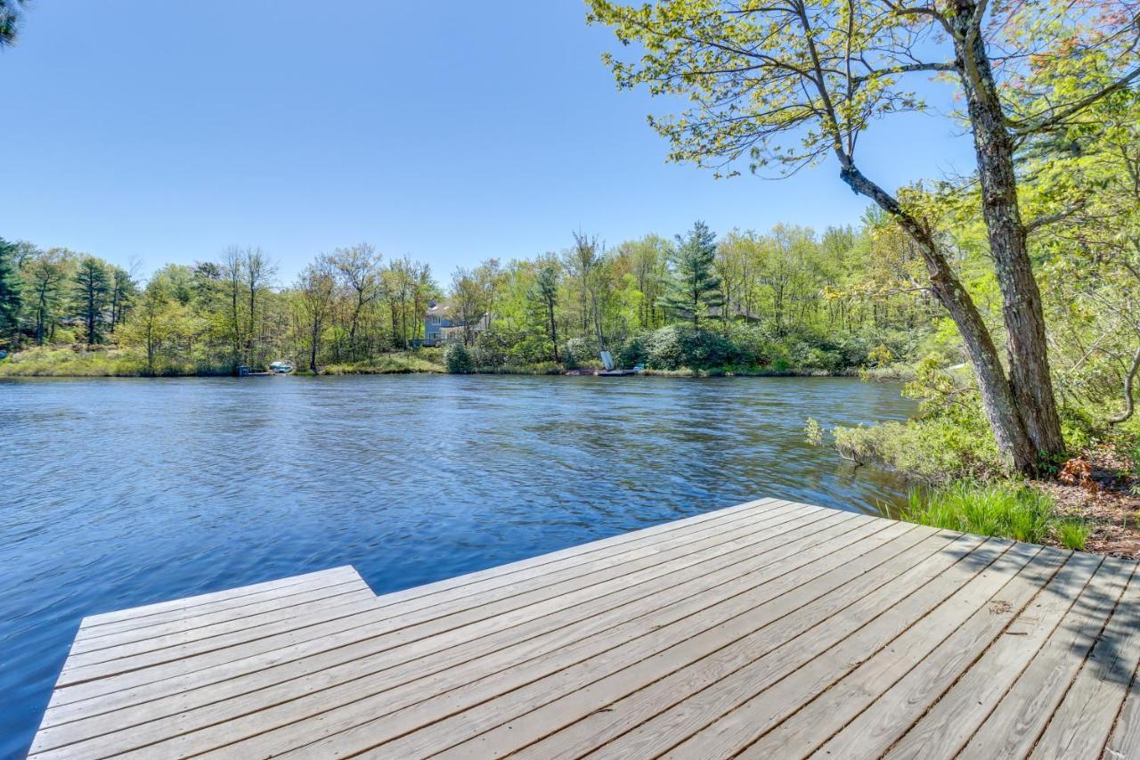 Lakefront Poconos Vacation Rental With Swim Dock! Long Pond Buitenkant foto